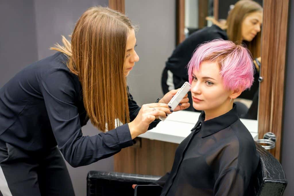 woman with semi-permanent color in the salon