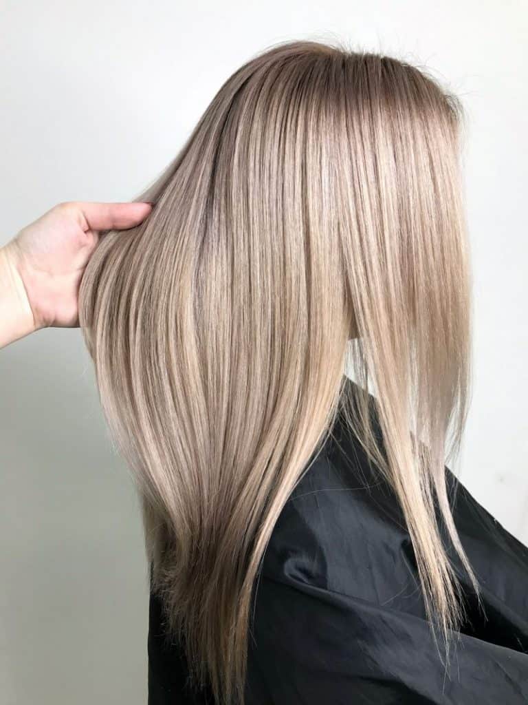 woman in the salon having highlights